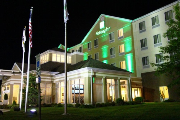 Holiday Inn Effingham image 18